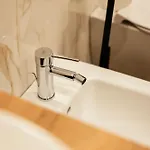 Penelope's Suite&spa Con Parcheggio Privato Apartman Como