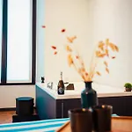 Penelope's Suite&spa Con Parcheggio Privato * Como